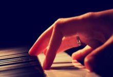 杏彩体育:浙江淳安:第十八届中国环千岛湖公路自行车赛开赛人民网.